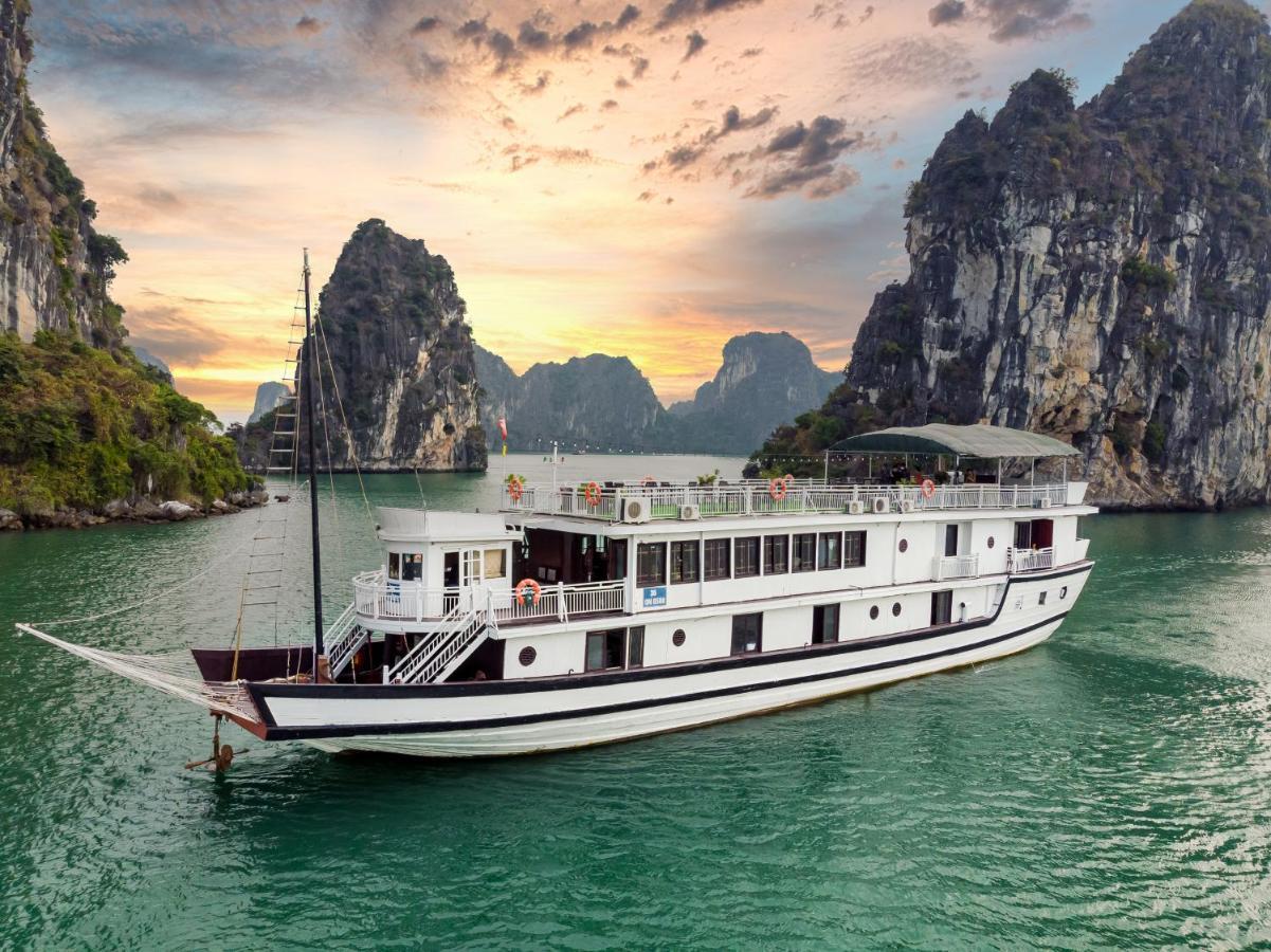Отель Legend Cruise Халонг Экстерьер фото